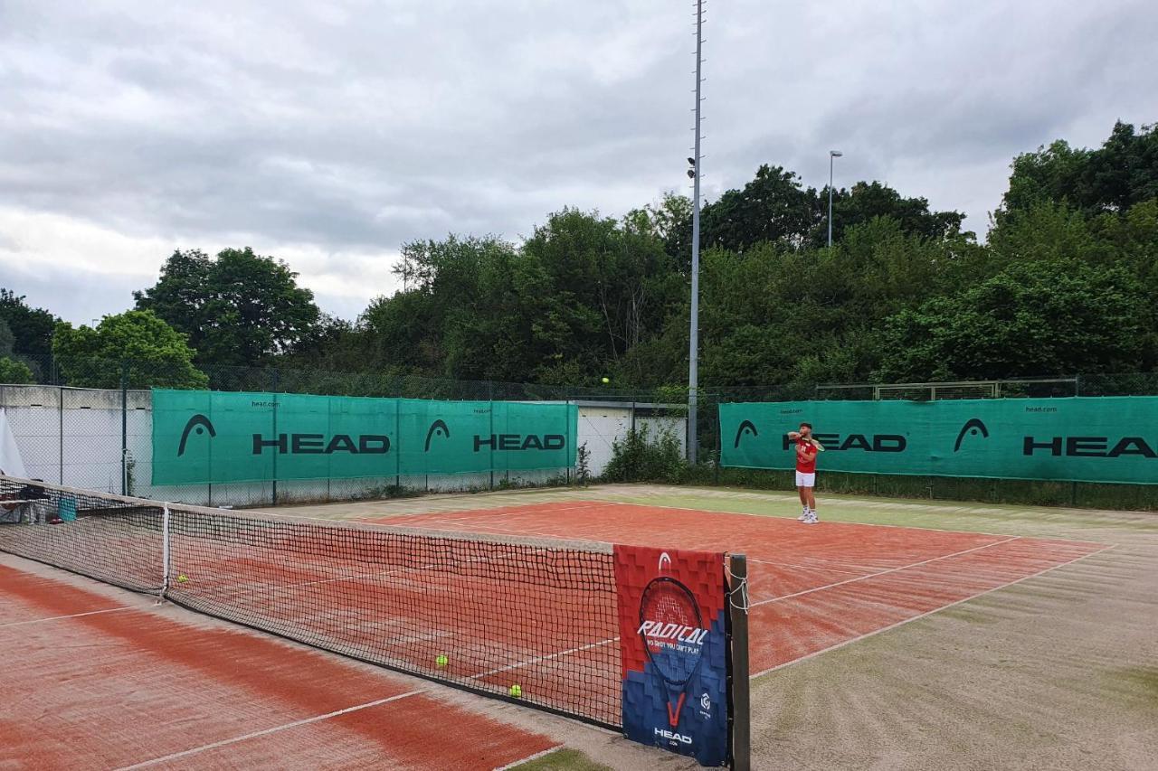 Sport Hotel Kenzingen Εξωτερικό φωτογραφία